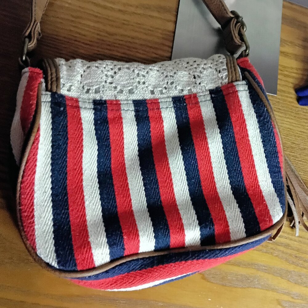 American Eagle Crossbody Bag - Picture 2 of 9